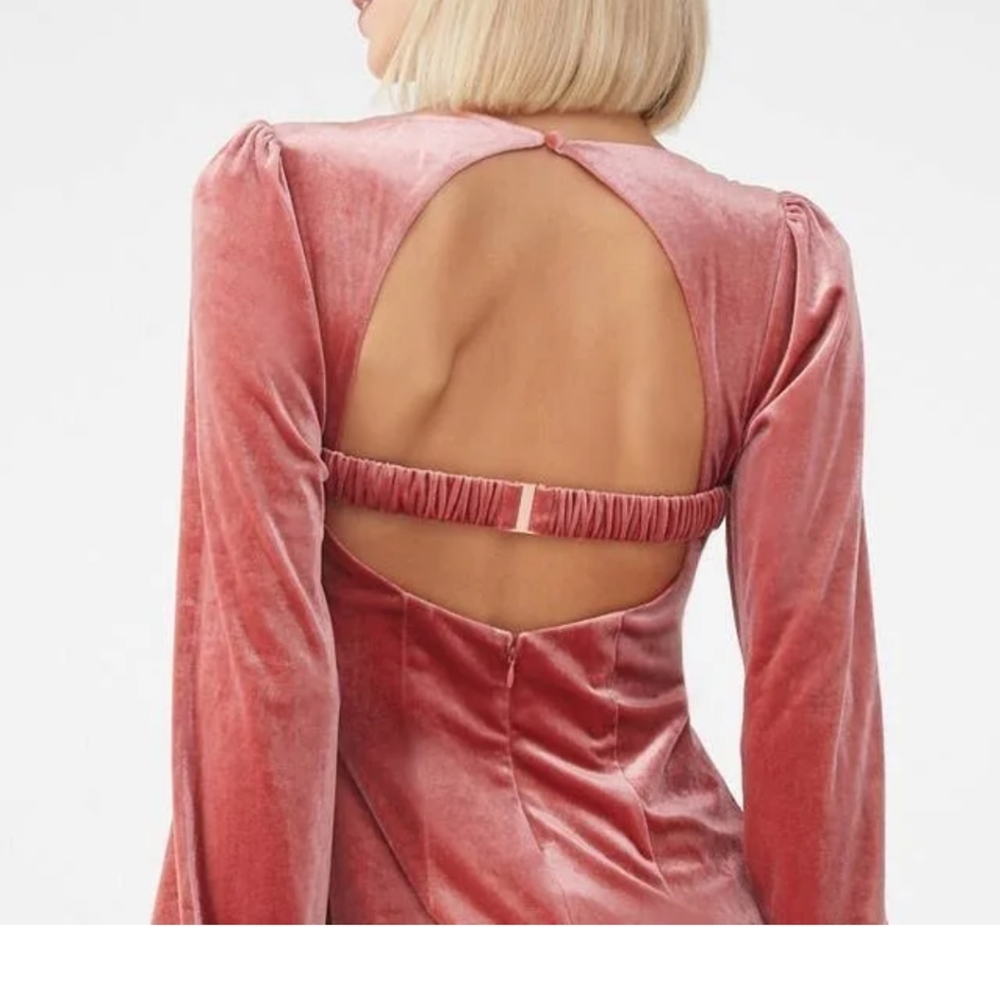 NWOT F21 Velvet Cutout Pink Puff Sleeve Mini Dress - Picture 7 of 10